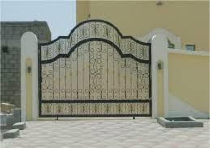حداد تشكيل حديد بيبان نوافذ جميع اعمال الحديد في الرياض0508108682